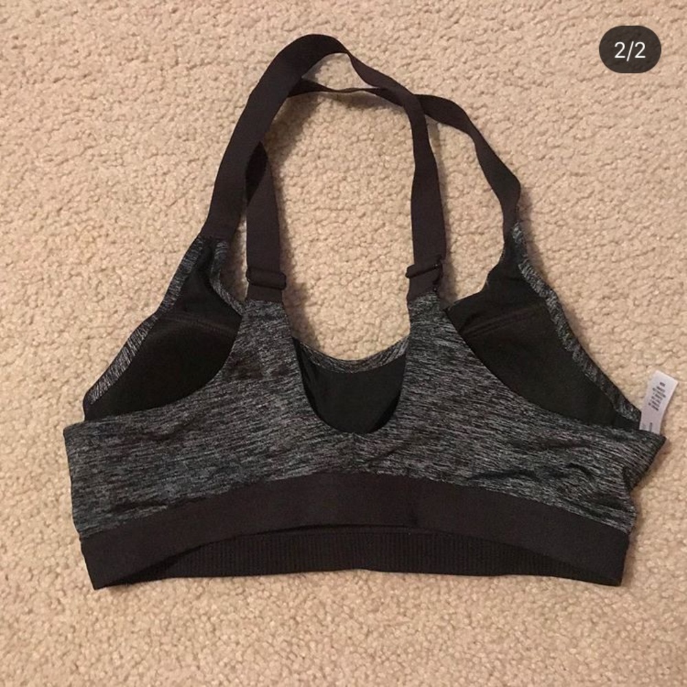 Padded sports bra - Picture 2 of 2